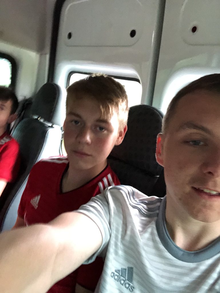 @leemo1903 - @AberdeenFC On our wayyyyy ?? #COYR